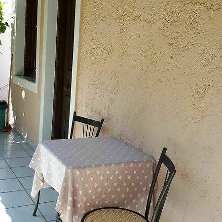 Couette-café Nondes